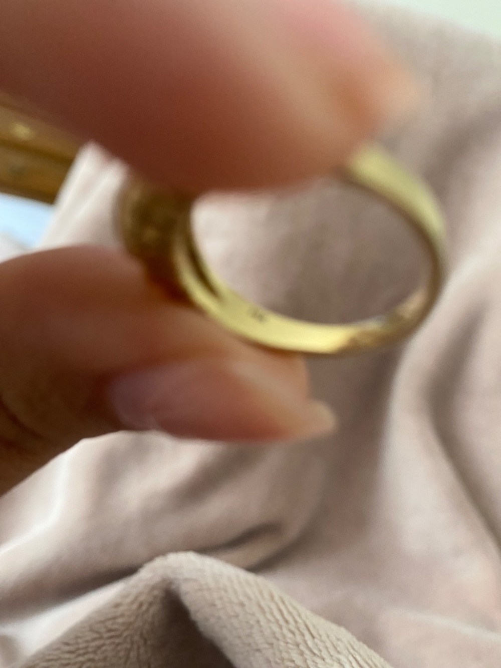 14k ring - Picture 2 of 5